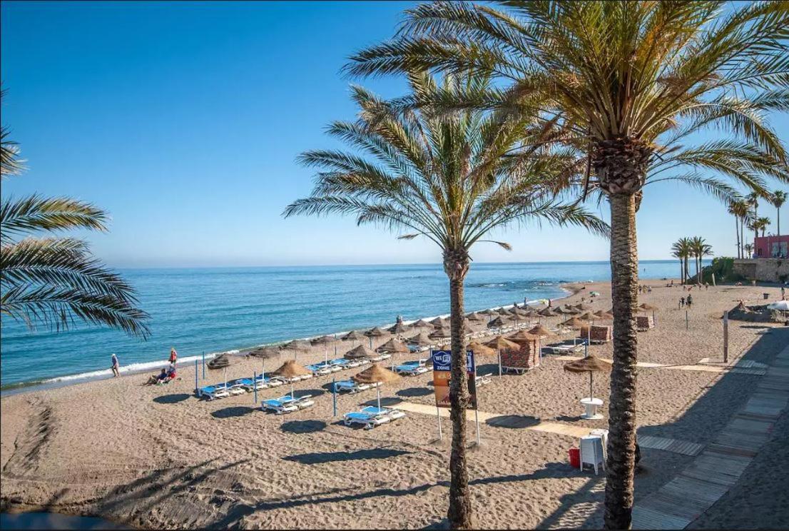 Piso En Alquiler En Benalmadena Costa Lägenhet Exteriör bild